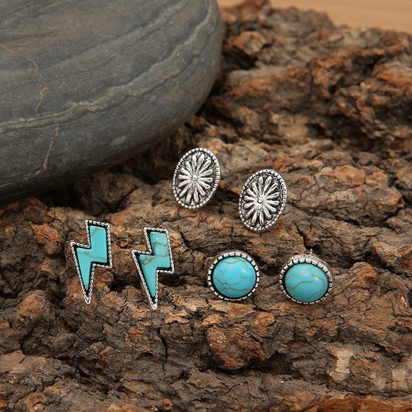 Jewelry - Lightning Bolt Western Boho Faux turquoise Blue stud style Silver Earrings